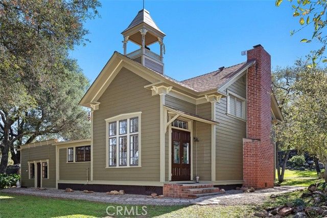 1239 Rainbow Valley Boulevard, Fallbrook, CA 92028