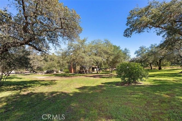 1239 Rainbow Valley Boulevard, Fallbrook, CA 92028