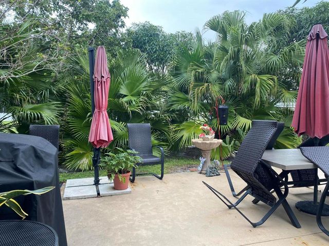 369 Windsor P, West Palm Beach, FL 33417