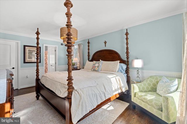 2100 WITTINGTON BLVD, Alexandria, VA 22308