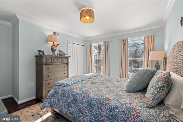 2100 WITTINGTON BLVD, Alexandria, VA 22308