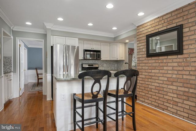 207 OVERCREEK RD, Phoenixville, PA 19460