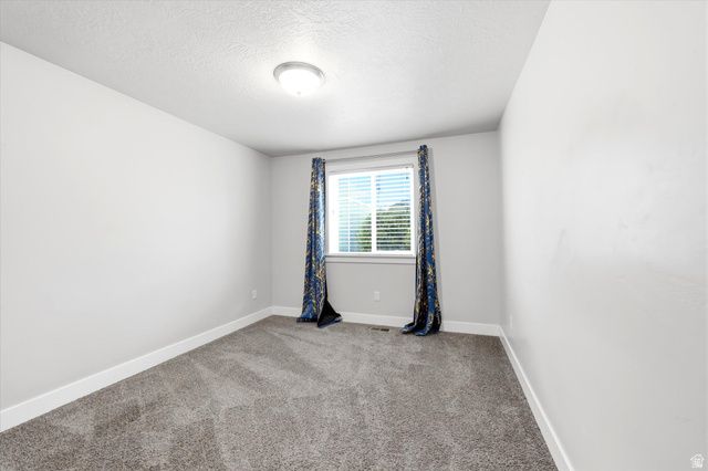 3377 E BRIDGE ST, Eagle Mountain, UT 84005