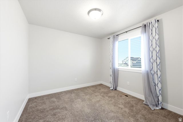 3377 E BRIDGE ST, Eagle Mountain, UT 84005