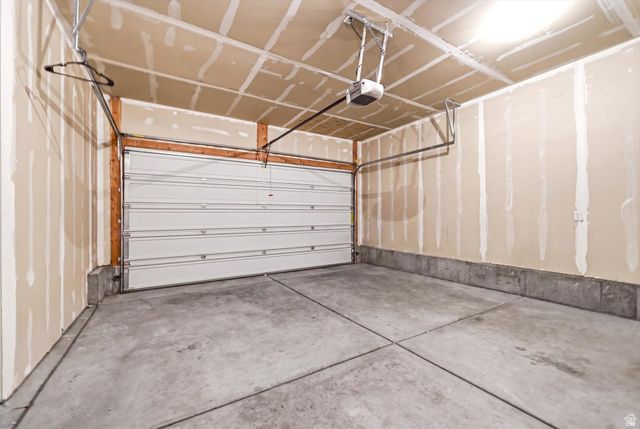3377 E BRIDGE ST, Eagle Mountain, UT 84005