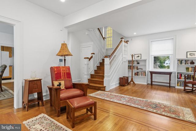 245 MATHER RD, Jenkintown, PA 19046