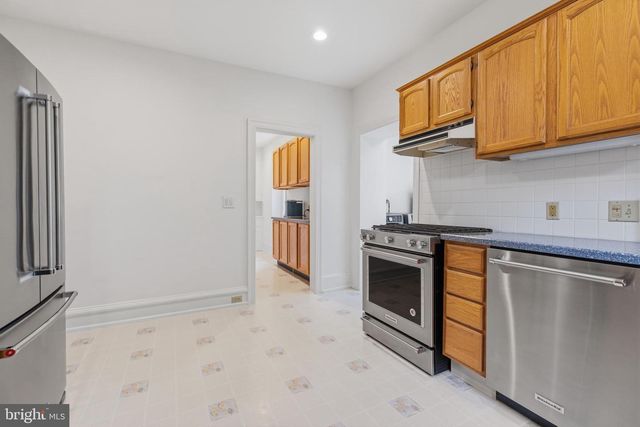 245 MATHER RD, Jenkintown, PA 19046