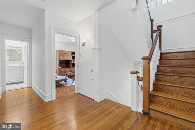 245 MATHER RD, Jenkintown, PA 19046