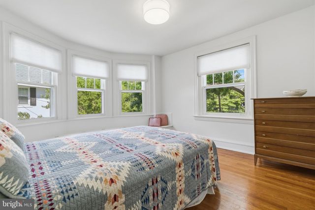 245 MATHER RD, Jenkintown, PA 19046