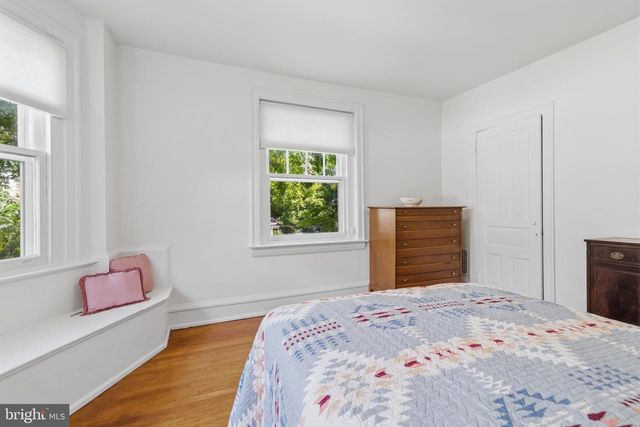 245 MATHER RD, Jenkintown, PA 19046