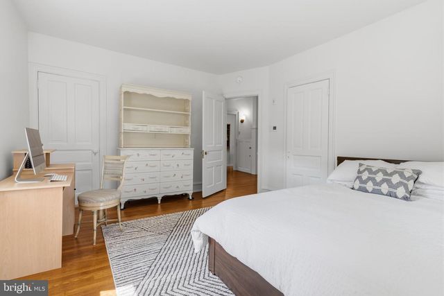 245 MATHER RD, Jenkintown, PA 19046