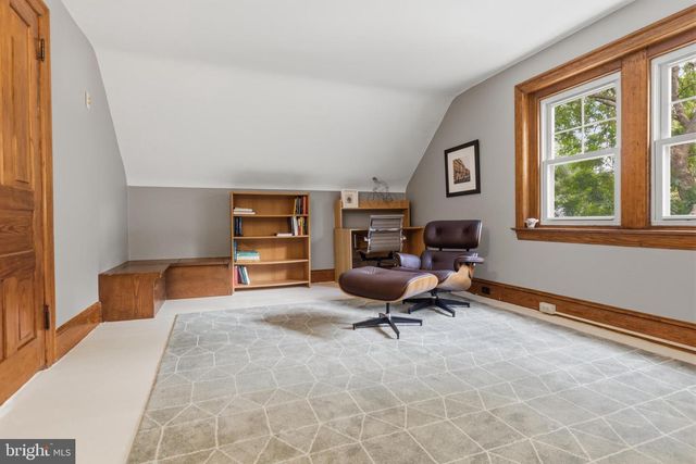 245 MATHER RD, Jenkintown, PA 19046
