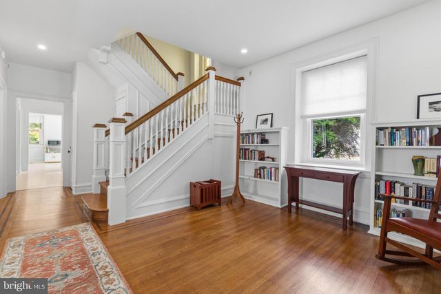 245 MATHER RD, Jenkintown, PA 19046