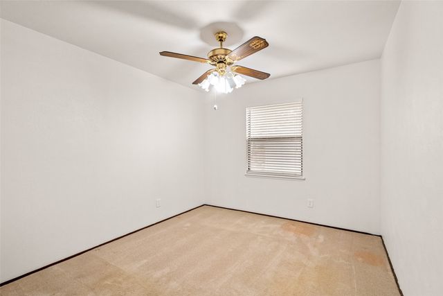 643 Randa Lane, Desoto, TX 75115