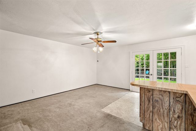 643 Randa Lane, Desoto, TX 75115
