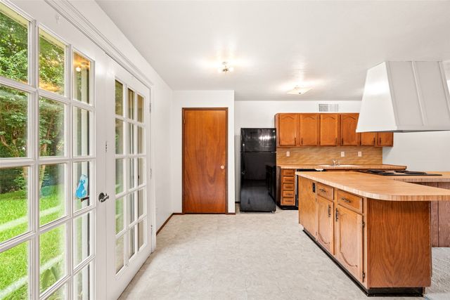 643 Randa Lane, Desoto, TX 75115