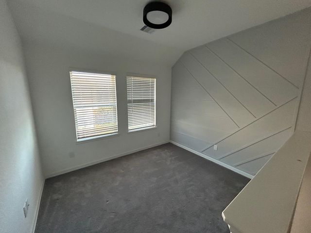 975 Lars Trek Trail, Conroe, TX 77304