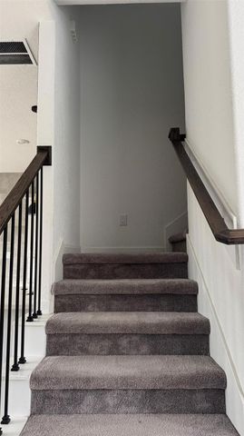 975 Lars Trek Trail, Conroe, TX 77304