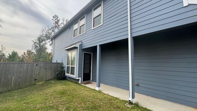 975 Lars Trek Trail, Conroe, TX 77304