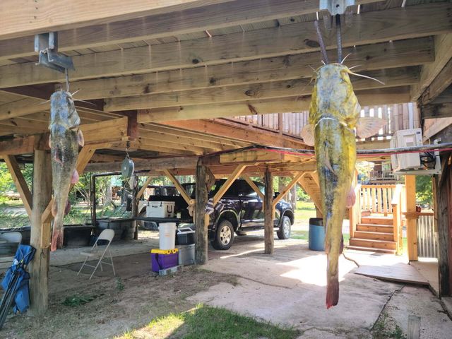 9083 N Old River Rd., Petal, MS 39465