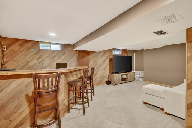 3218 SE 4th Court, Des Moines, IA 50315