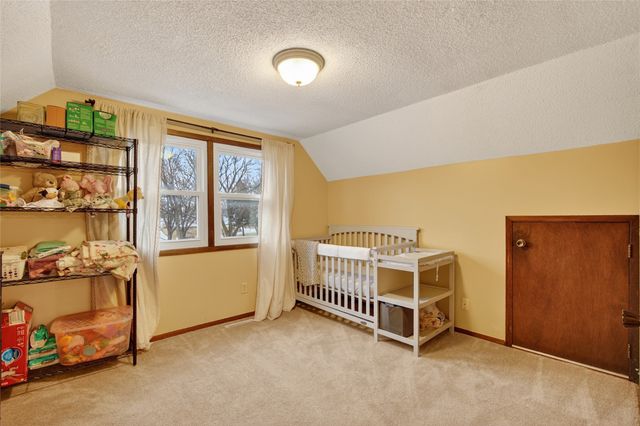 3218 SE 4th Court, Des Moines, IA 50315