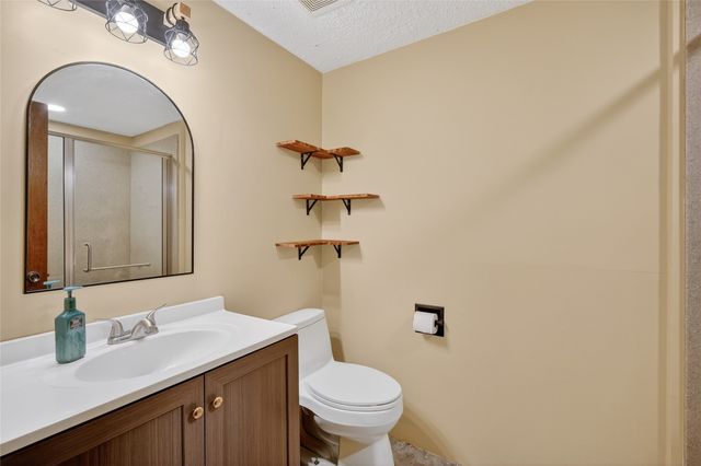 3218 SE 4th Court, Des Moines, IA 50315