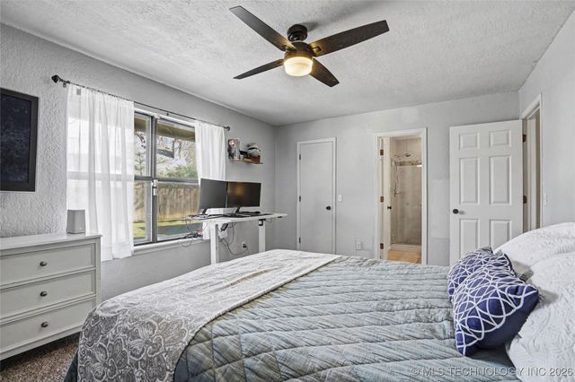 8319 E 107th Place S, Tulsa, OK 74133