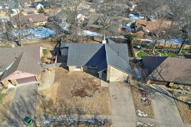 8319 E 107th Place S, Tulsa, OK 74133