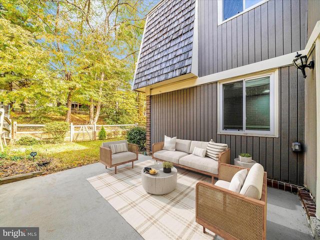 10513 CAMBRIDGE CT, Montgomery Village, MD 20886