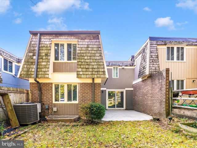 10513 CAMBRIDGE CT, Montgomery Village, MD 20886