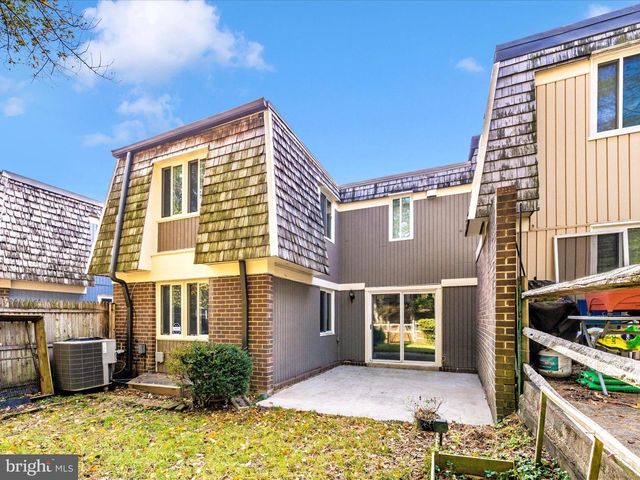 10513 CAMBRIDGE CT, Montgomery Village, MD 20886