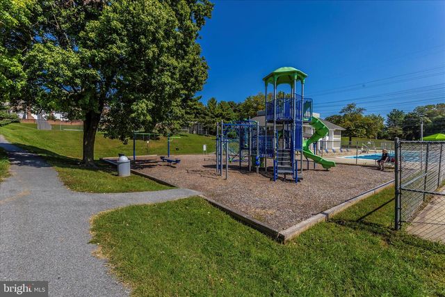 10513 CAMBRIDGE CT, Montgomery Village, MD 20886