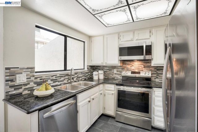 1163 Cherryview Ln, San Jose, CA 95118