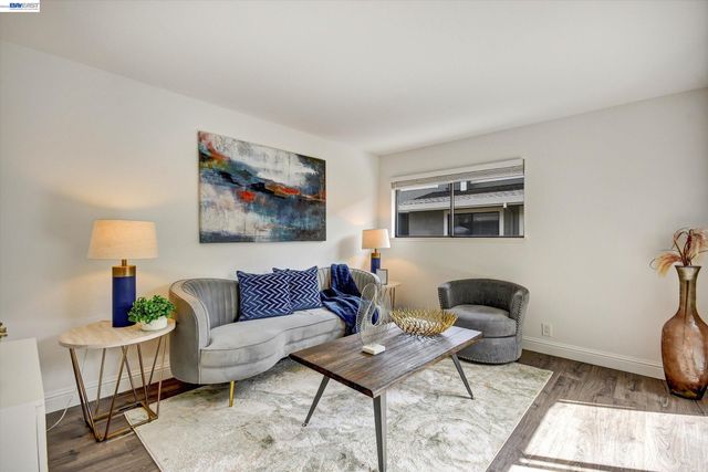 1163 Cherryview Ln, San Jose, CA 95118