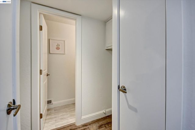 1163 Cherryview Ln, San Jose, CA 95118