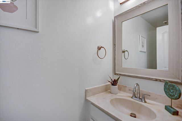 1163 Cherryview Ln, San Jose, CA 95118