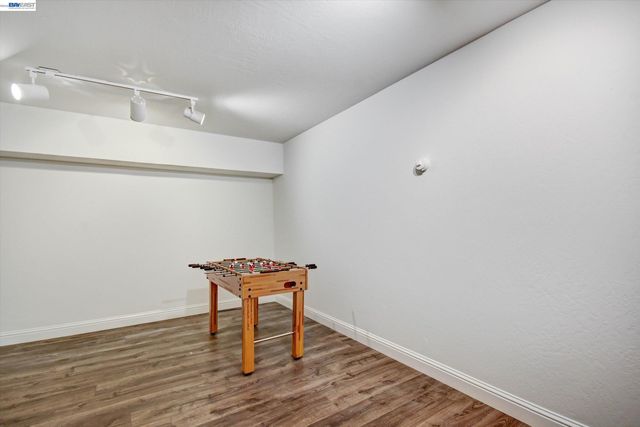 1163 Cherryview Ln, San Jose, CA 95118