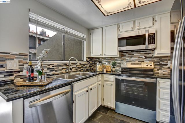 1163 Cherryview Ln, San Jose, CA 95118