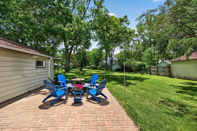 2000 County Road F E, White Bear Lake, MN 55110