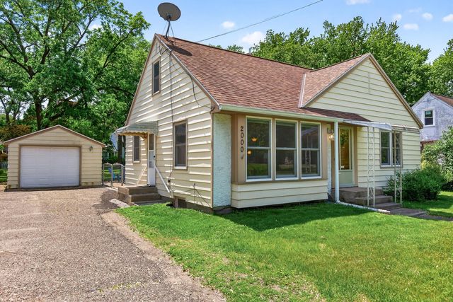 2000 County Road F E, White Bear Lake, MN 55110