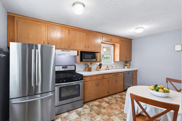 2000 County Road F E, White Bear Lake, MN 55110
