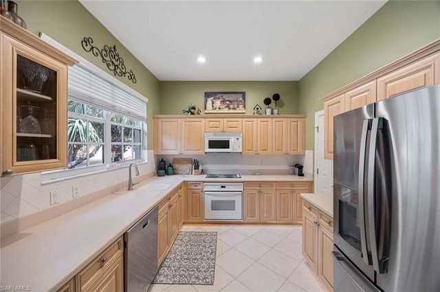 26960 Wyndhurst CT 202, Bonita Springs, FL 34134