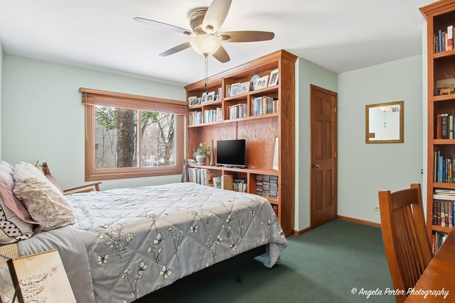 22665 W DEPOT Street, Antioch, IL 60002