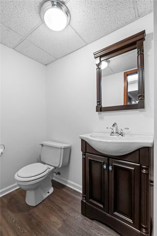 109 Marshall Dr, Mt Lebanon, PA 15228
