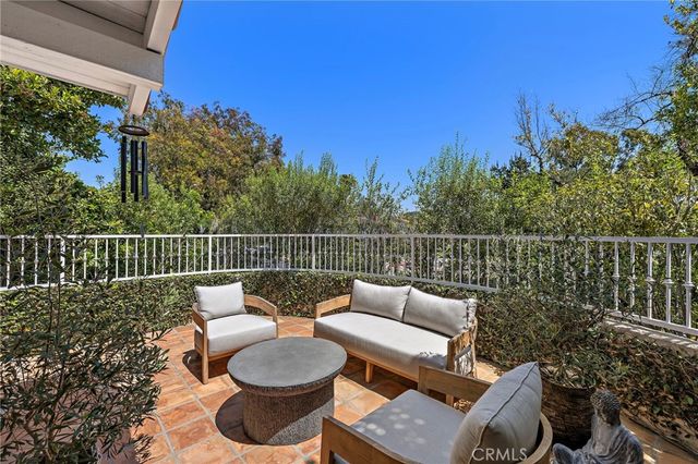 362 Vista Madera, Newport Beach, CA 92660