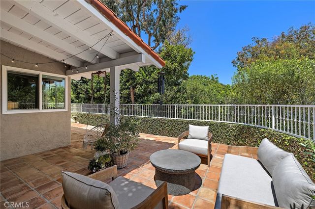 362 Vista Madera, Newport Beach, CA 92660