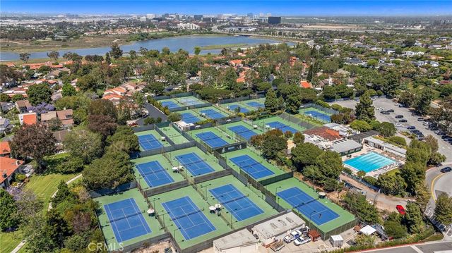 362 Vista Madera, Newport Beach, CA 92660