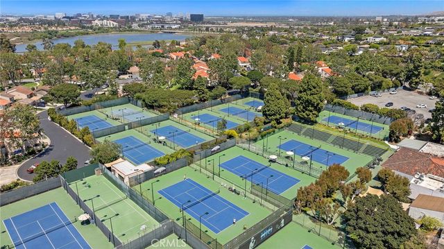 362 Vista Madera, Newport Beach, CA 92660