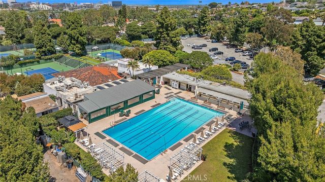 362 Vista Madera, Newport Beach, CA 92660